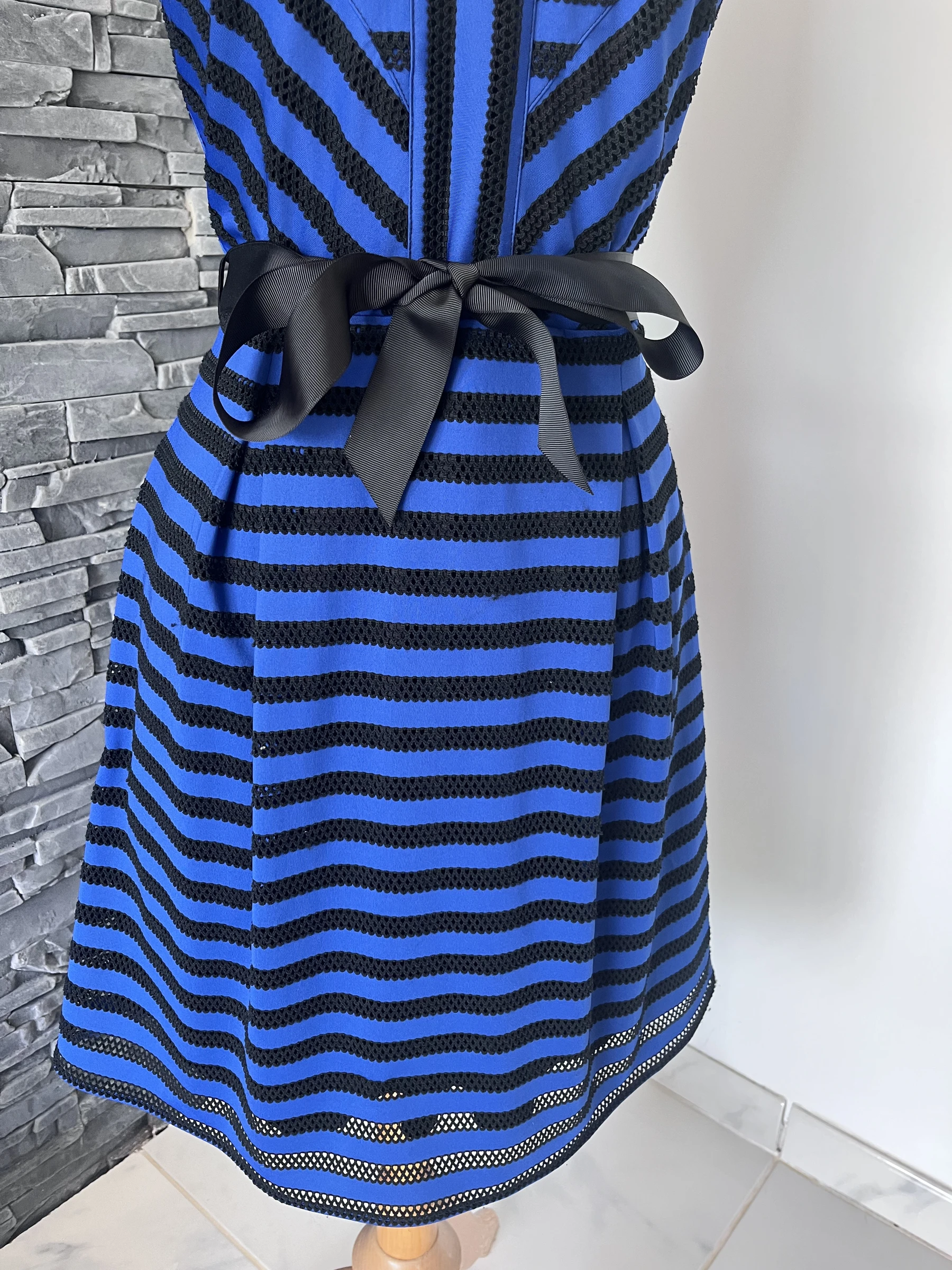 Vestido Morgan de verano a rayas azul y negro - Ajustado y chic - T36 – photo 3